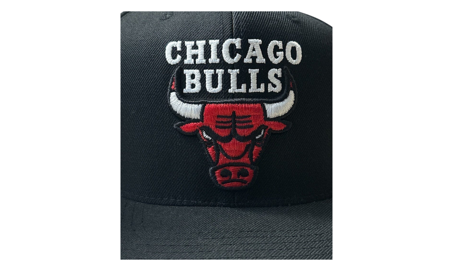 Chicago Bulls Snapback Hat "Black Red White" M&NCBSHBRW