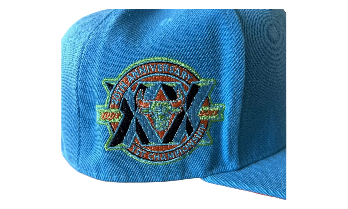 NBA Hardwood Classics Mystery Van Fitted Cap "Chicago Bulls - Blue" 6HSFSH21338 CBUBLUE