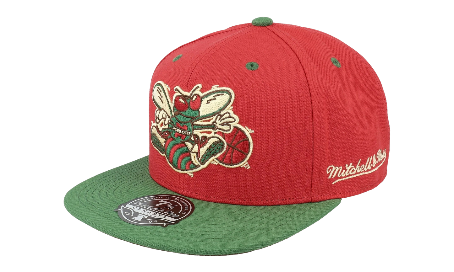 NBA Harwood Classics Nightmare Fitted Cap "Charlote Hornets - Red" 6HSFLD21206 CHORED1