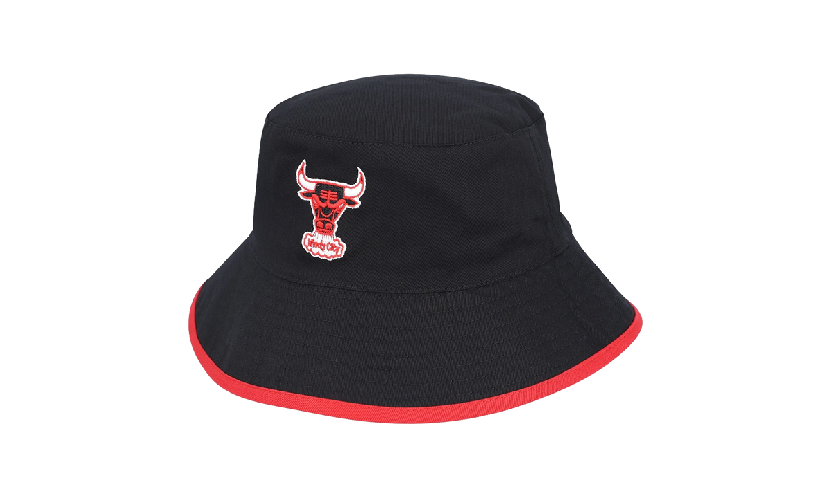 NBA Classics Shattered Big Face Bucket Hat "Chicago Bulls - Black" HBKB5167 CBUYYPPPBLCK