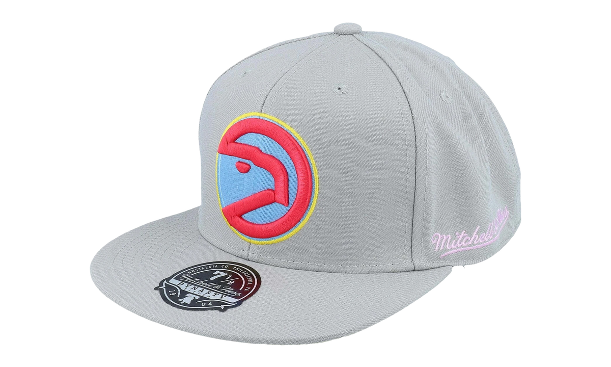 NBA Hardwood Classics Til Dawn Fitted Cap "Atlanta Hawks - Grey" 6HSFSH21423 AHAGREY