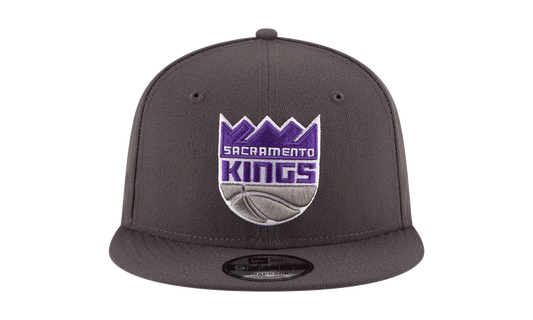 9FIFTY Sacramento Kings Snapback Hat "Dark Gray / White - Brim" NE1036